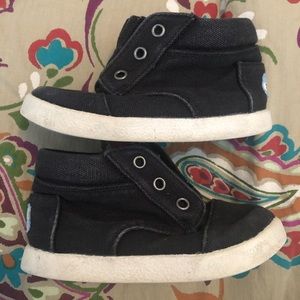 Toddler Toms sneakers